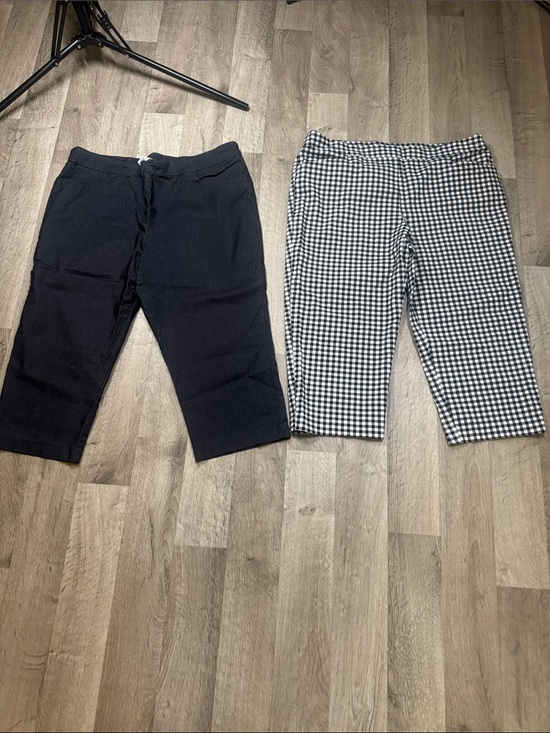 Time and Tru Pants - Time and Tru Bundle. Ladies BlackCapri Pants and Black-&-White Gingham Capri Set